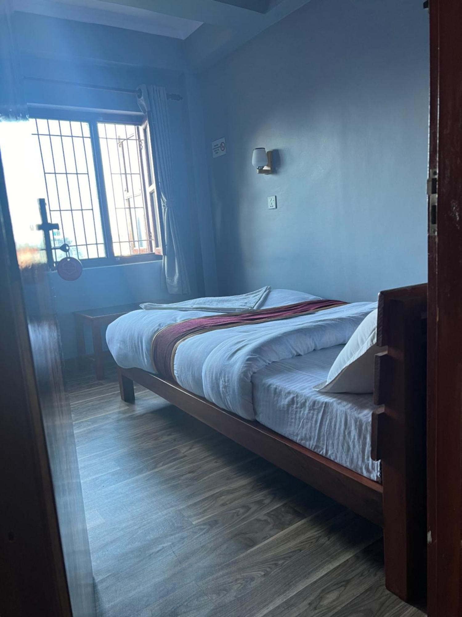 Bandipur Samira Homestay & Mountain View Restaurant ภายนอก รูปภาพ