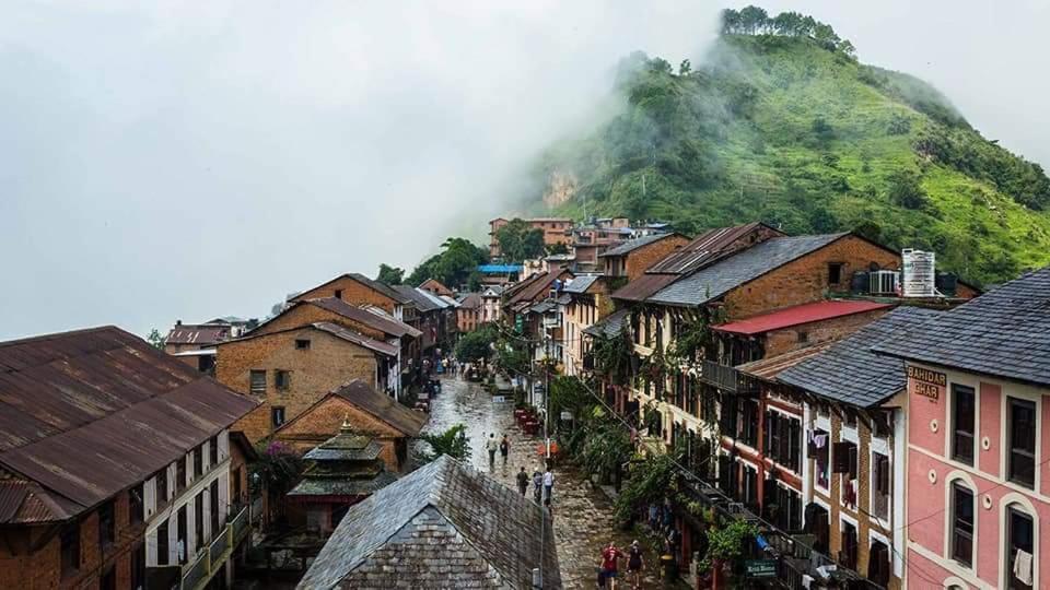 Bandipur Samira Homestay & Mountain View Restaurant ภายนอก รูปภาพ