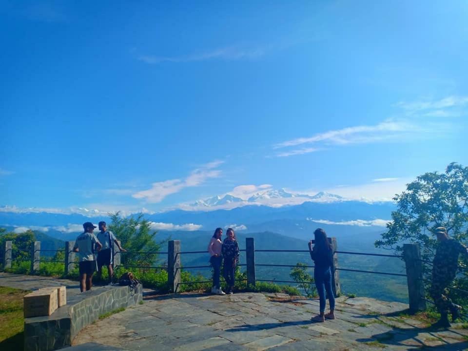 Bandipur Samira Homestay & Mountain View Restaurant ภายนอก รูปภาพ